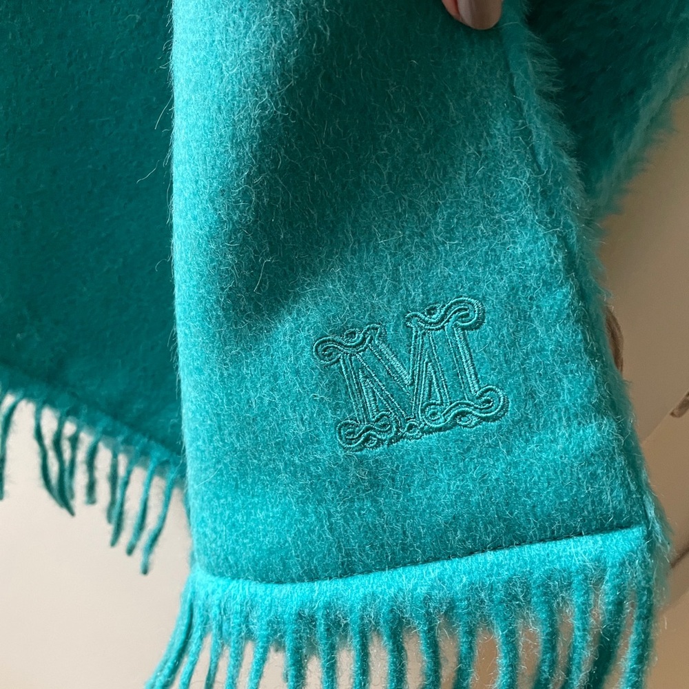 MAX MARA Teddy Bear Scarf Turquoise Blue Alpaca